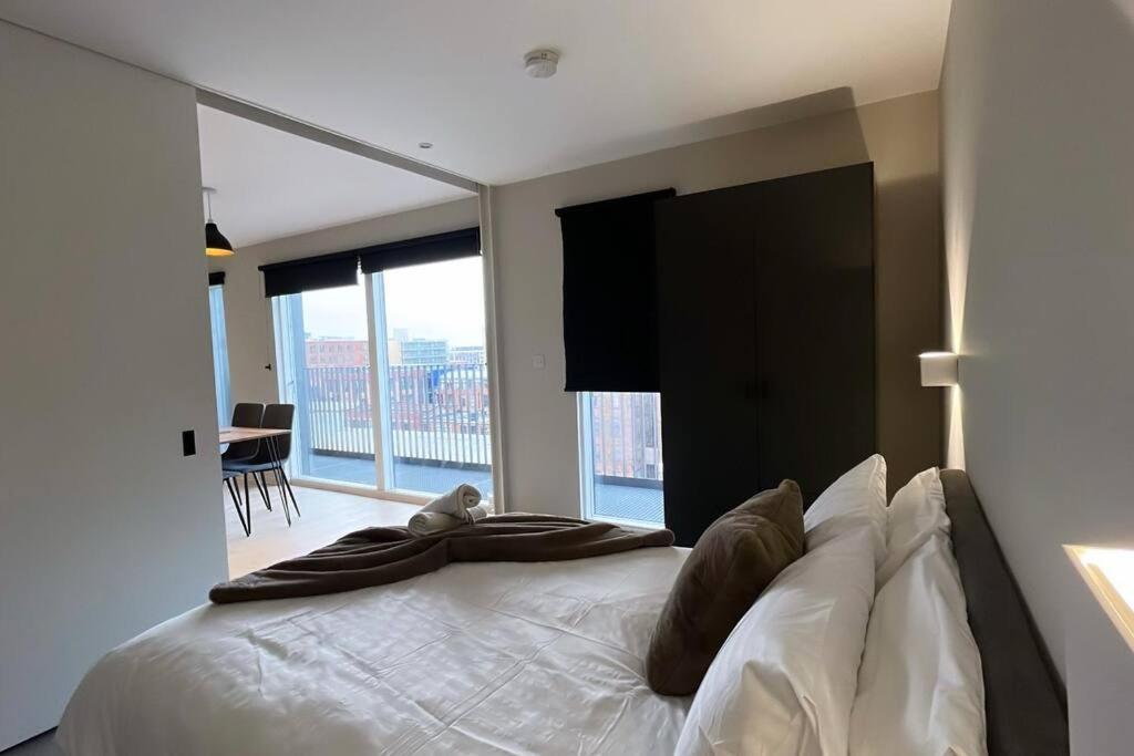 Apartment Spacious 2 Bed Modern Manchester